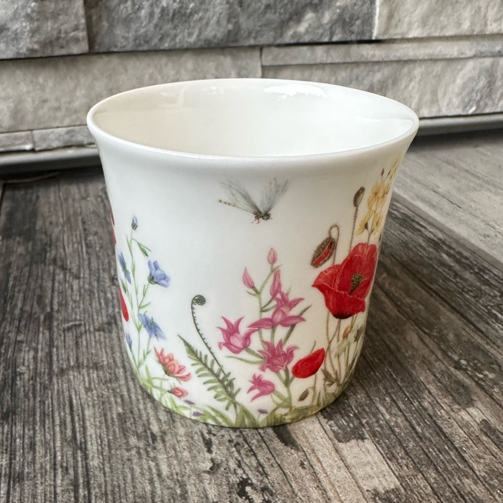 Flora coffee/tea cup - Picture 4 of 9